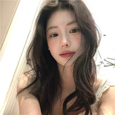 假秘书的完美契约